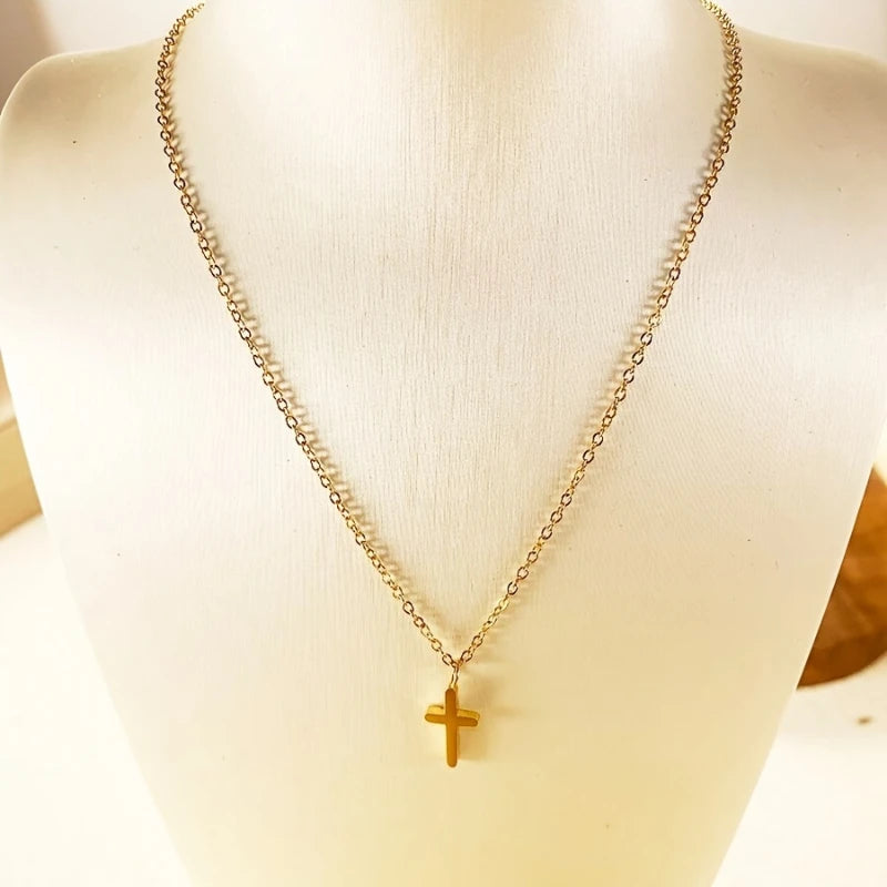 Personalized Minimalist Style Gold Color Cross Pendant Necklace Ladies Fashion Trend