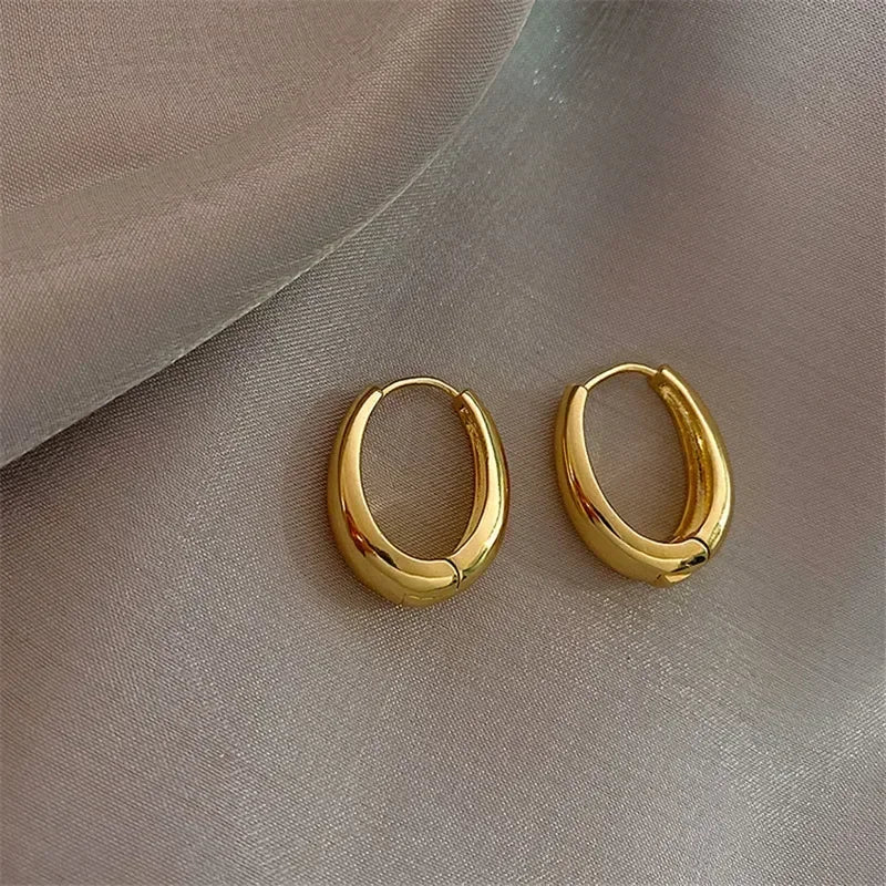 Trend Metal Geometry Gold Color Women's Hoop Earrings Fashion New Design Oval Minimalist unisex